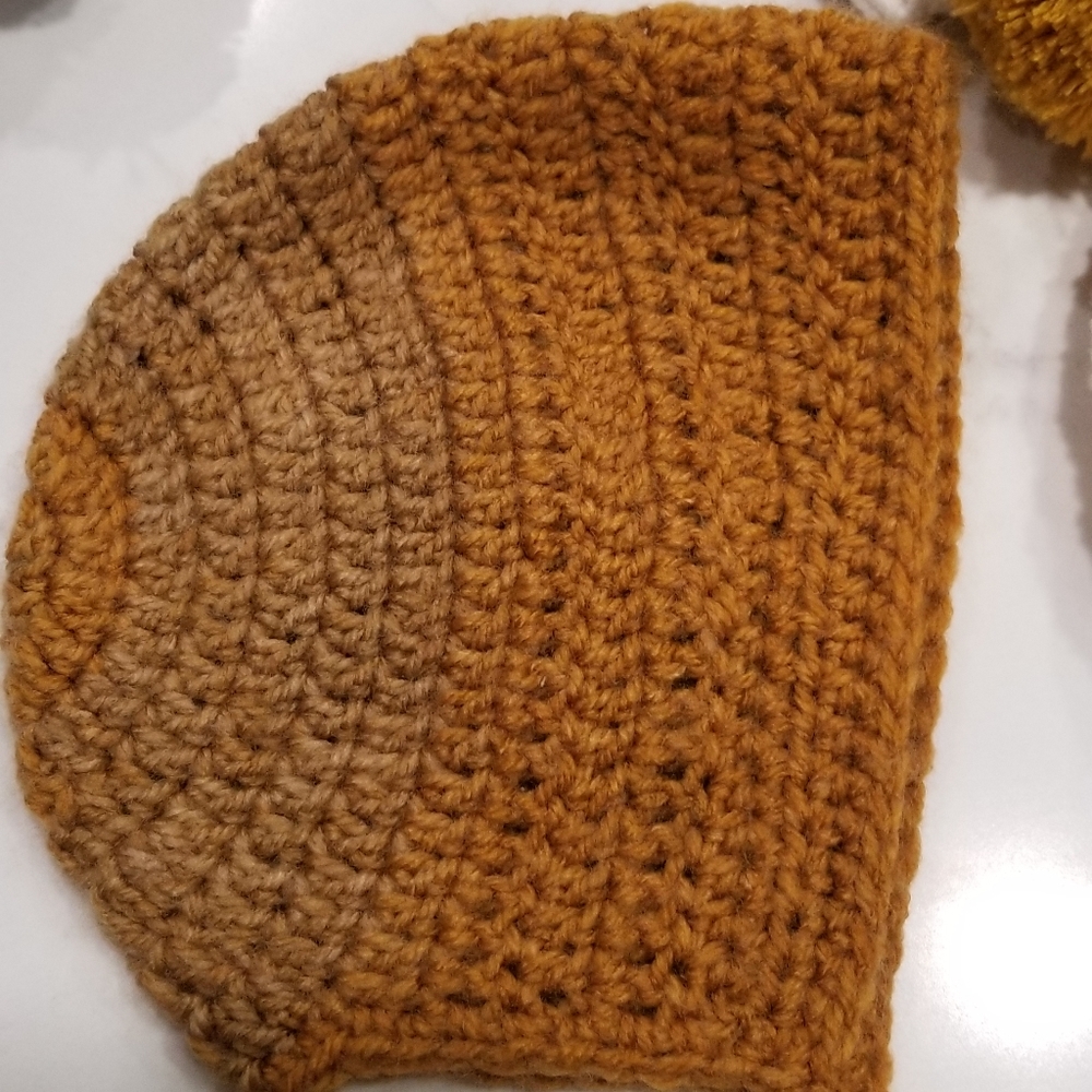 Hats etc... - Picture 5 of 8